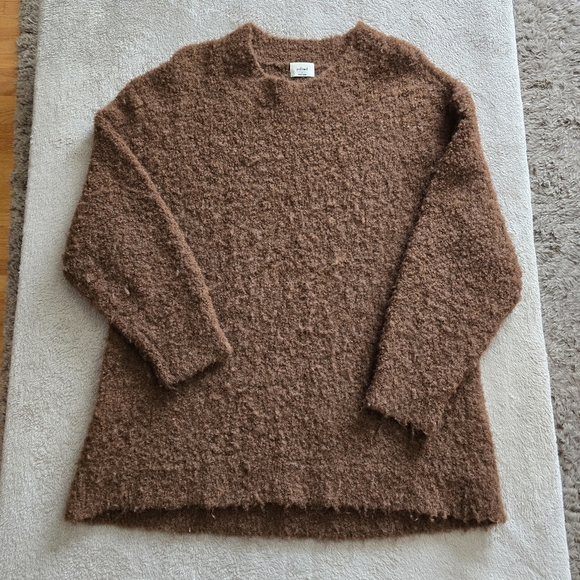 Aritzia Alpaca Brown Wilfred Seissan Sweater size small/medium - Picture 9 of 16